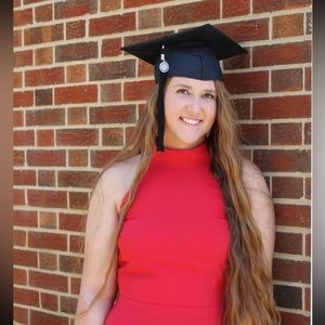 Meet your Posher, Malyssa